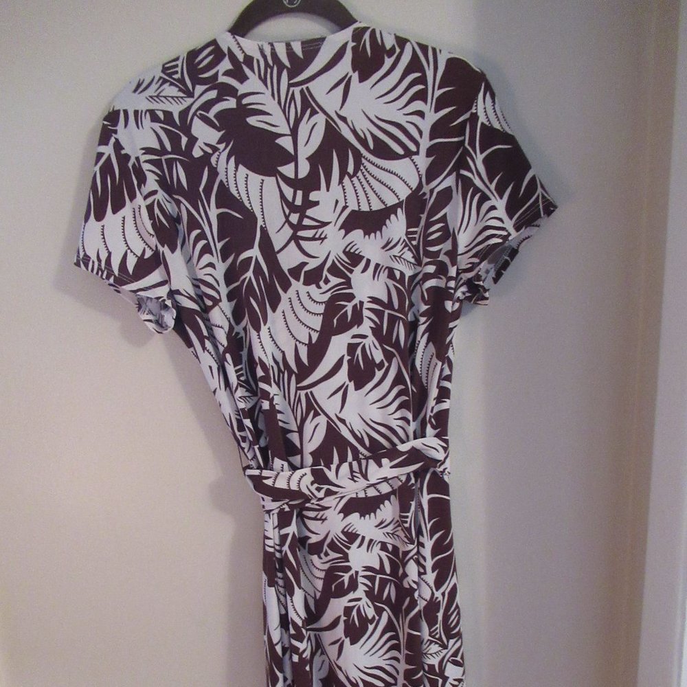 Tiana B. Wrap Dress V Neck